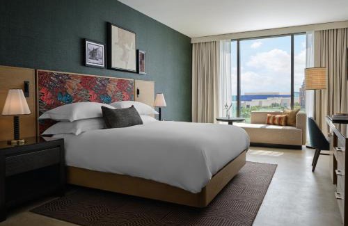 Downtown San Antonio Hotel | Kimpton Santo San Antonio - Riverwalk by IHG