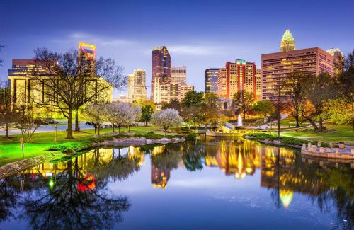 Charlotte Center City Hotel | Kimpton Tryon Park Hotel by IHG