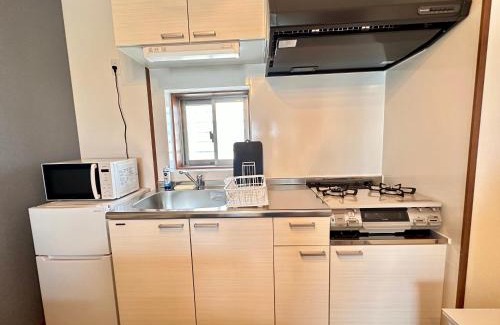 Maekawa Apartment | Kin-Con-Kan 302 新築 那覇空港から車で25分 コンビニ徒歩1分 沖縄ワールド徒歩9分ファミリーや長期滞在者にもお勧め