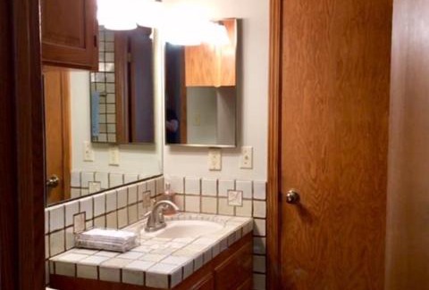 Yosemite Forks House | Kin House Guest Suite