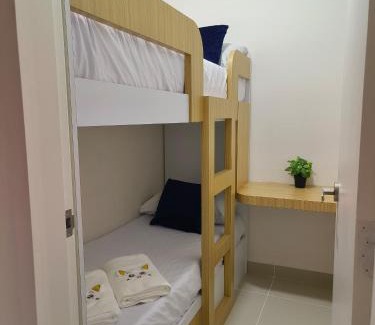 Downtown Kota Kinabalu Apartment | Kinabalu 2 Home stay The Shore KK