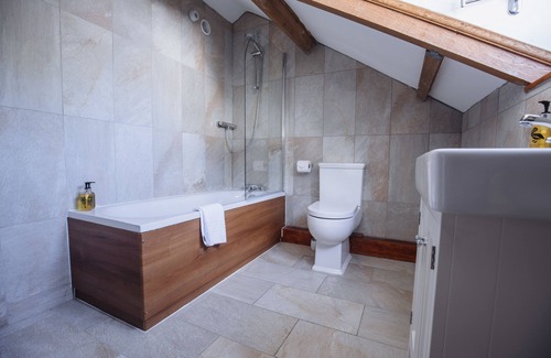 Reynoldston Hotel | King Arthur Hotel