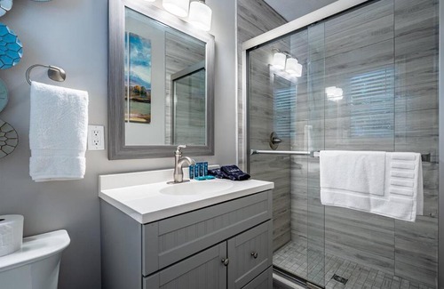 Alpharetta House | King Bd Nature Haven Dwntwn Alpharetta! Dogs Kids