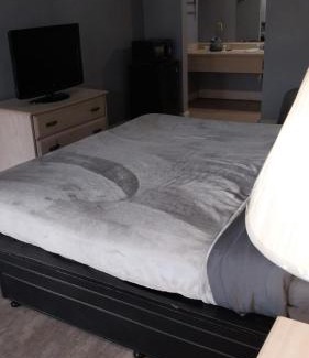 Jackson Apartment | King Bed Hotel Room 216