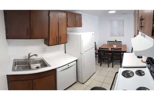 Lower Avenues House | King Bed*Ski-See-Play Downtown*Desk*Parking
