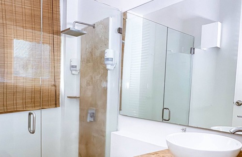 Historic Center House | King Bed With Private Terrace and Pool