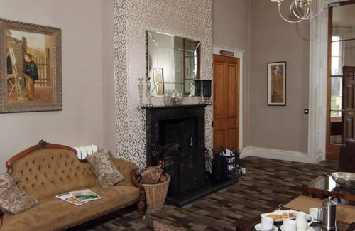 Longford House | King-Deluxe-Ensuite with Bath-Park view-Room 5