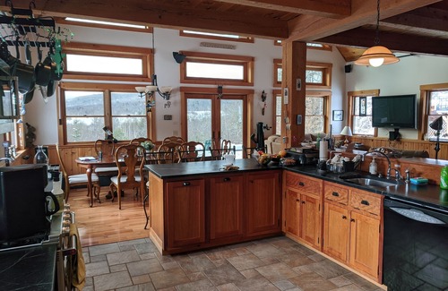 Kingfield House | Kingfield Kastle: Stunning Home near Sugarloaf