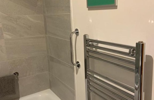Cowbridge Apartment | Kingfisher Cottage at Duffryn Mawr Cottages