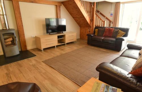 Whitland House | Kingfisher