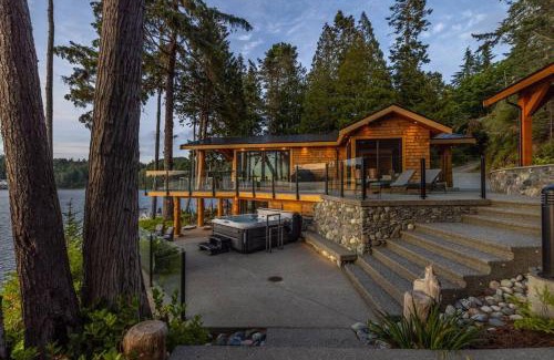 Juan de Fuca Electoral Area House | Kingfisher Manor