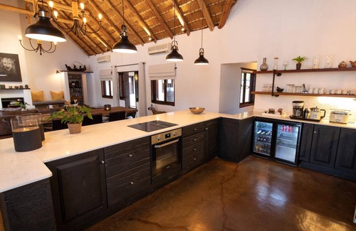 Phalaborwa Villa | Kingly Bush Villa