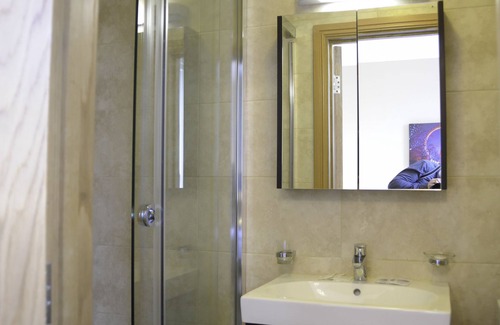 King's Cross Hotel | Kings Cross Inn Hotel
