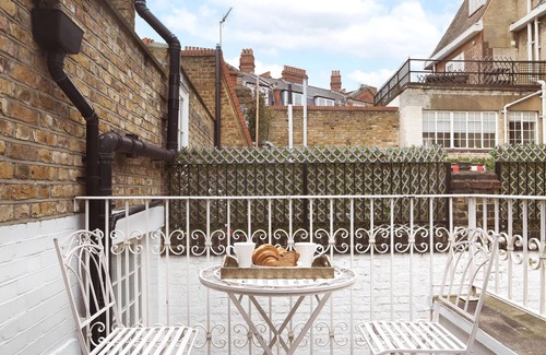 Chelsea House | Kings Road 3 bed House Chelsea