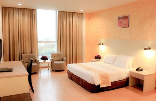 Taman Jubilee Hotel | Kingston Hotel 15 at Tower Regency