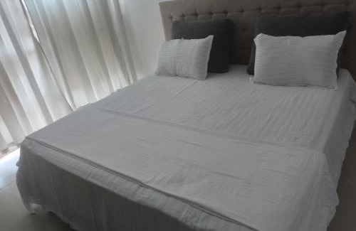 Katugastota Apartment | Kingston Villa