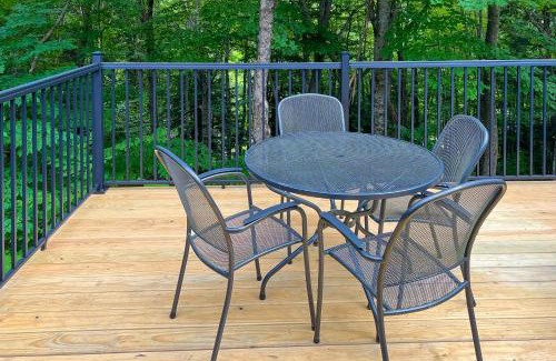 West Hartford Apartment | Kingswood 2C Condominium