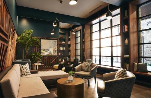 Downtown Chattanooga Hotel | Kinley Chattanooga Southside, a Tribute Portfolio Hotel