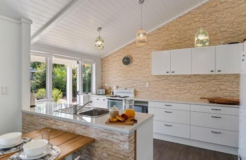 Kinloch House | Kinloch Hideaway - Taupo