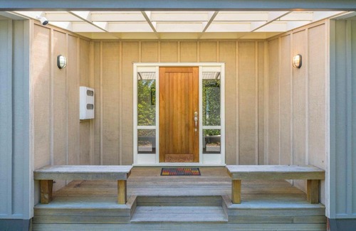 Kinloch House | Kinloch Lake - Taupō Holiday House