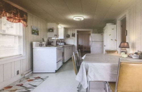 Ocean Park Cottage | Kinney Shores Saco Maine, Near Ocean Park, Ferry Beach and Camp Ellis
