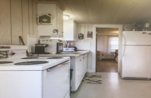 Ocean Park Cottage | Kinney Shores Saco Maine, Near Ocean Park, Ferry Beach and Camp Ellis