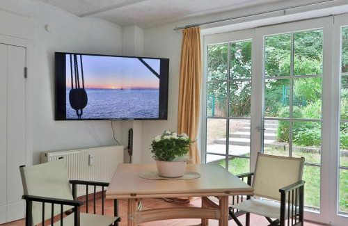 Bad Doberan Apartment | Kinozimmer