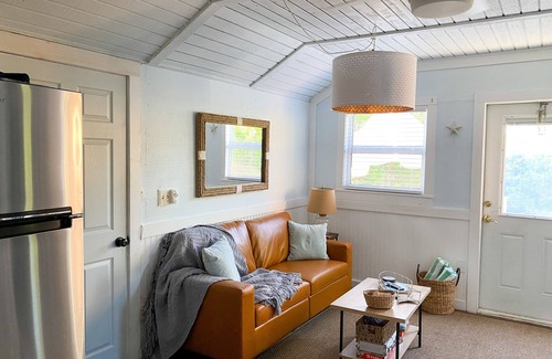 North Captiva House | Kinsey's Beach Shack- Perfect getaway for two!