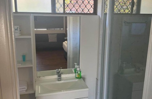 Kippa-Ring Apartment | KippaRing Village Motel (Near Redcliffe)