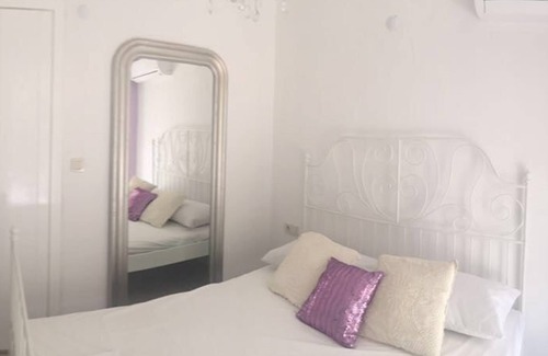 Akyaka City Center Hotel | Kiraz Cicegi Butik Akyaka