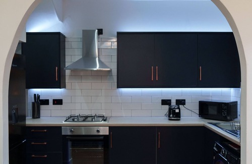 Harehills House | Kitchener House