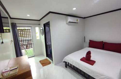 Ko Phi Phi Hotel | Kitty Guesthouse