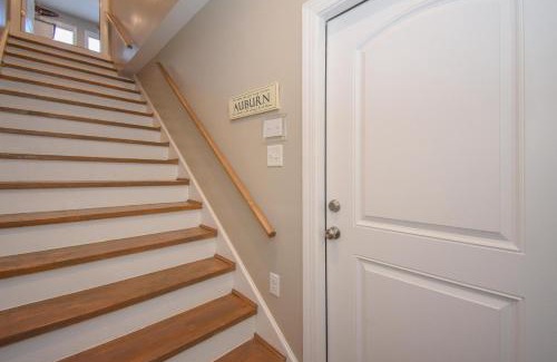 Auburn - Opelika Apartment | KJR Studio in Auburn