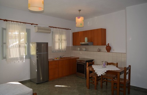 Herronisos Apartment | Klados Seaside Two-Rooms apartment