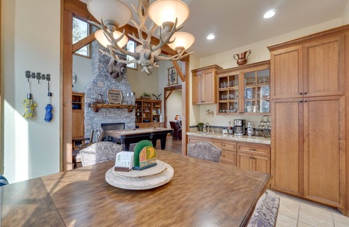 Klamath Falls House | Klamath Falls Vacation Rental w/Resort Amenities!