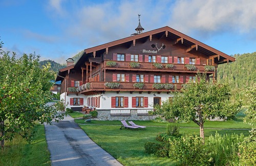 Blindau Apartment | Klausenberg vacation apartment with south/west-facing balcony