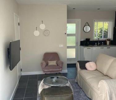 Warmenhuizen Ski Chalet | Klein geluk