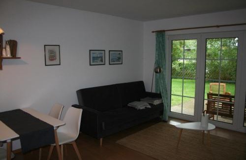 Dierhagen Ost Apartment | -"Kleine Koje" Fewo im EG - Fischländerweg 53A