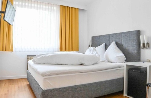 Seeboden House | Kleines Doppelzimmer Waldseite - Hotel Bellevue