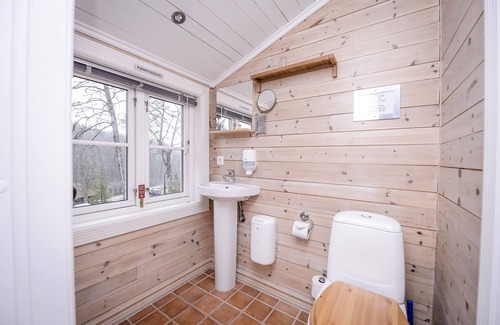 Hole Hotel | Kleivstua