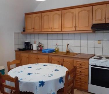 Leonidio Apartment | klisounis house