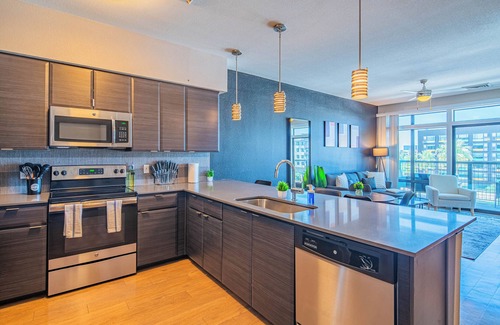 Evans Churchill Apartment | KLVG - Iluminate