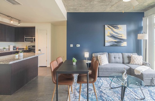 Evans Churchill Apartment | KLVG - Roosevelt Point