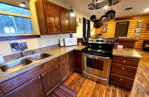 Whitefish House | KM Ranch Hideaway Cabin