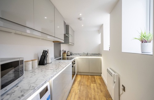York Apartment | Knavesmire Studio - sleeps 2 guests in studio