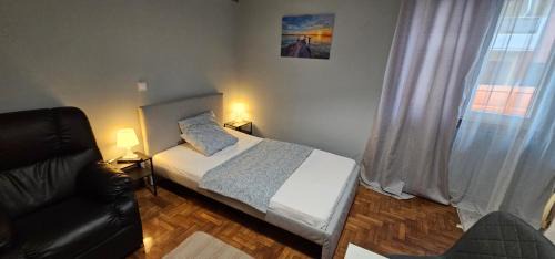 Athens Apartment | knezevic resorts 1