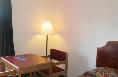 Center Valley Hotel | Knights Inn Center Valley