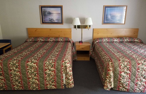 Franklin Hotel | Knights Inn Franklin, PA