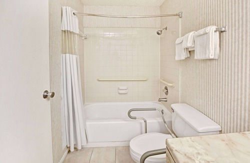 South Houston Hotel | Knights Inn South Houston