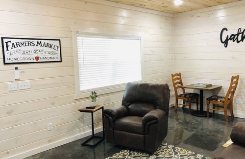 Mountain View Cabin | Knotty Squirrel Unit 5 King Suite with pullout sofa